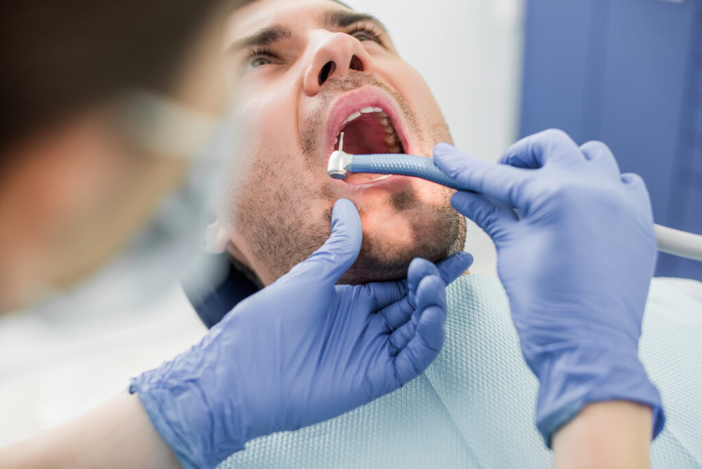 آیا عفونت دندان می تواند خطرناک باشد؟