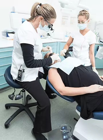 درد دست در دندانپزشکی